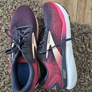 Brooks Women's Running Shoes, Size 13 - Pink and Black